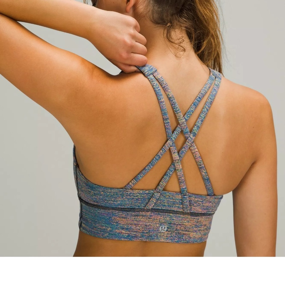 Lululemon sport bra size 2 high neck energy line